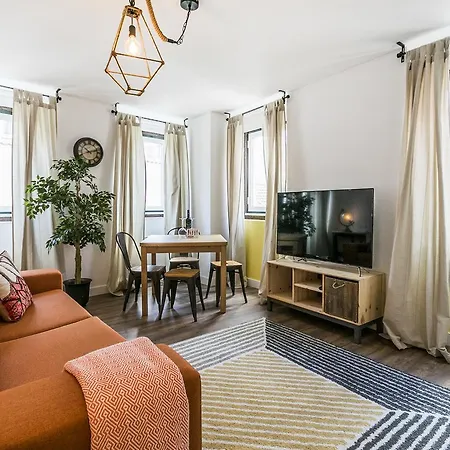 Lxway Aos Poiais Apartment Lisbon